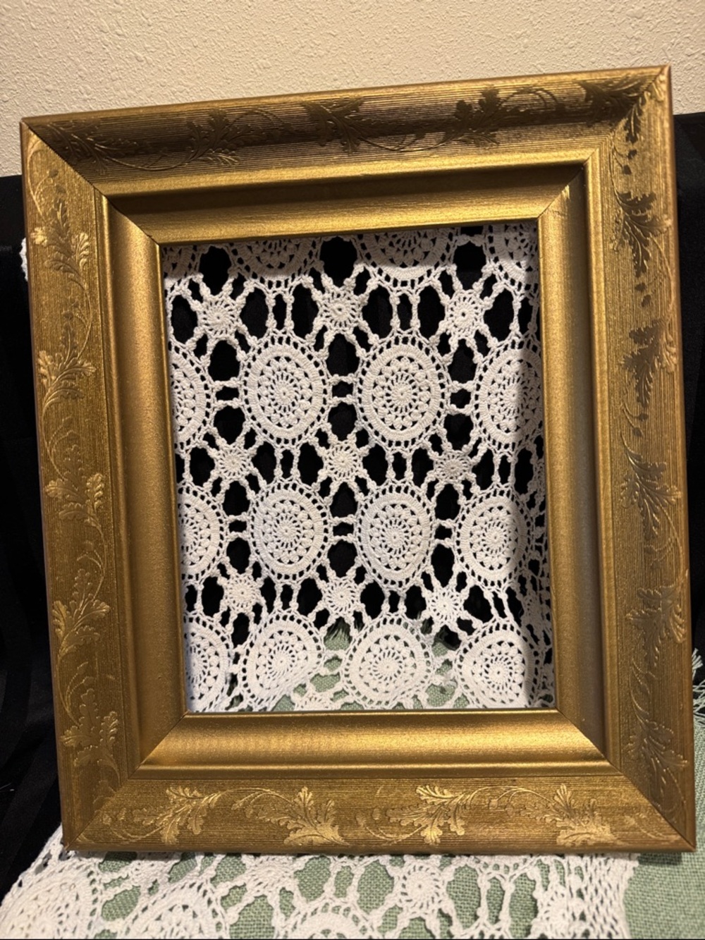 Vintage Gold-like Painted Picture Frame
